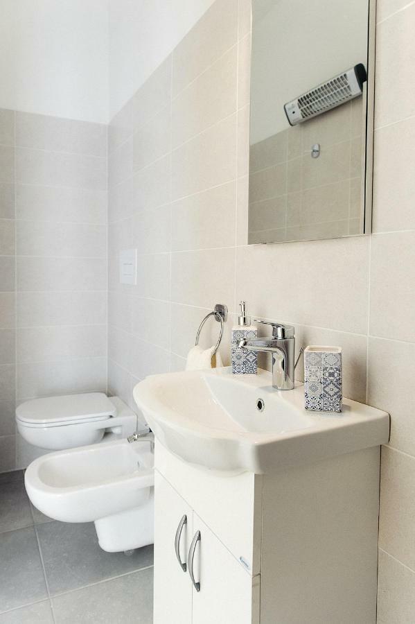 Da Olga Apartman Desenzano del Garda Kültér fotó