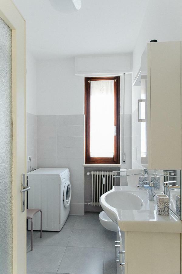 Da Olga Apartman Desenzano del Garda Kültér fotó